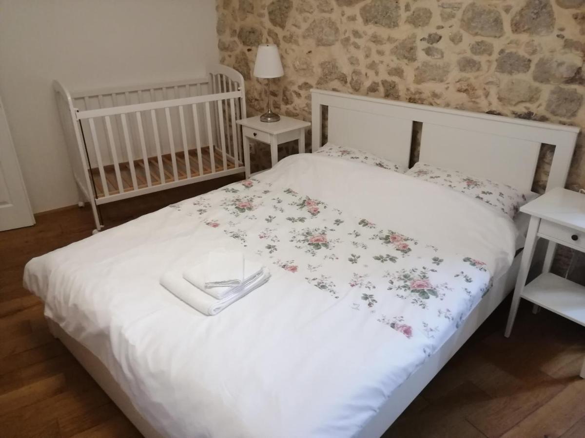 Magdalena Vila Vrbnik  Exterior foto